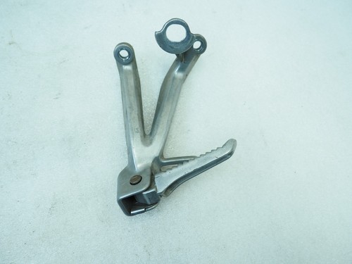 Rear left footboard - left,